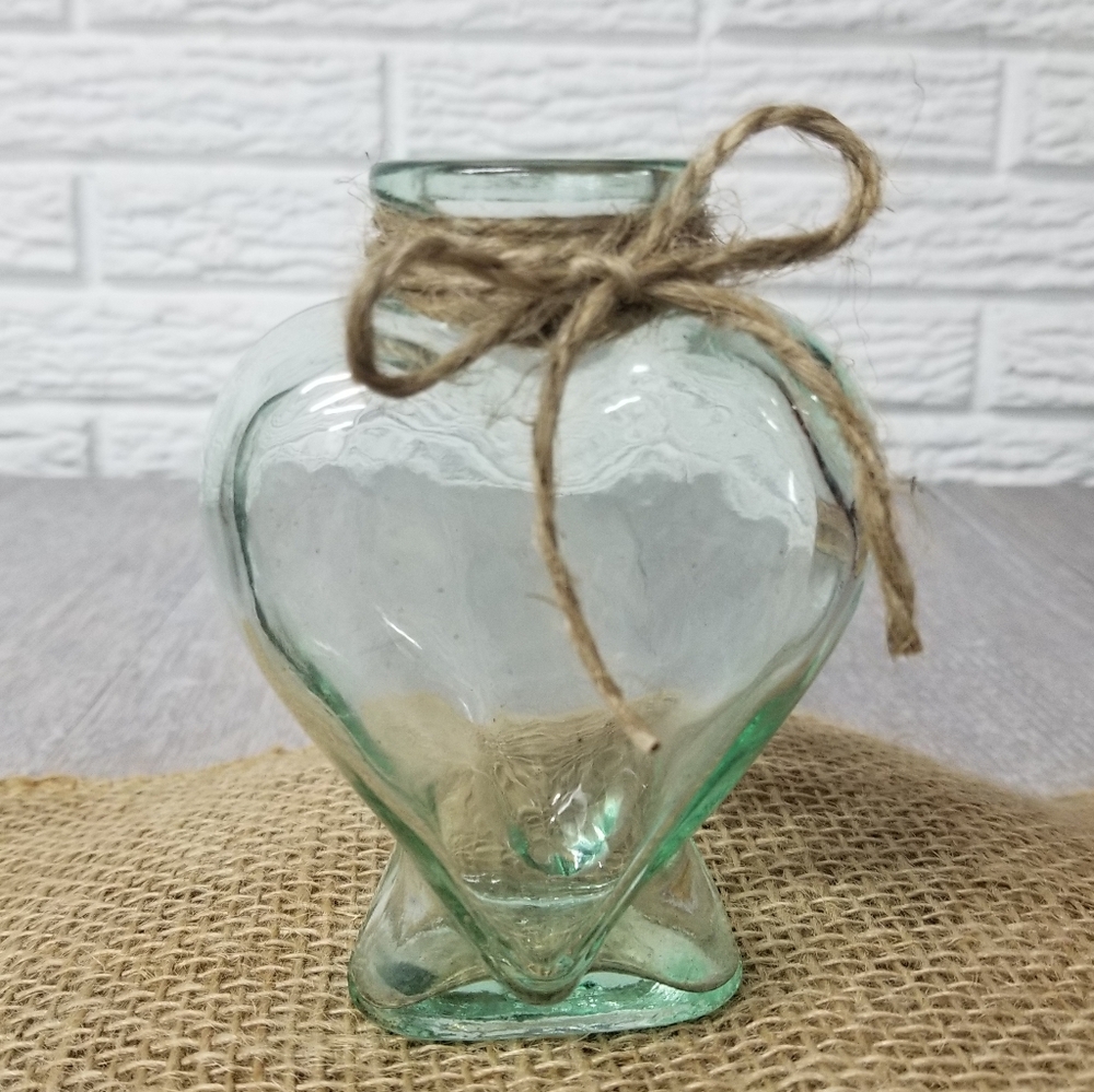 Vintage Heart Shaped Glass Bottle - Picture 3 of 8